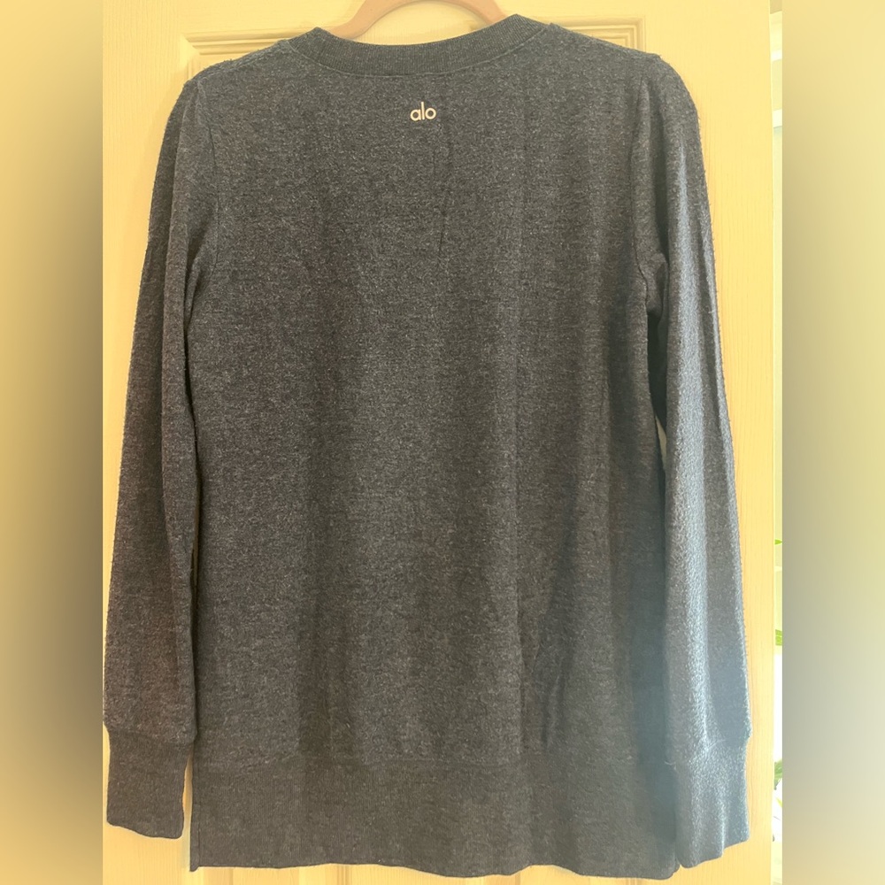 Alo long sleeve
